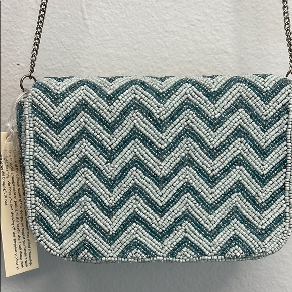 Handcrafted Beaded Elegant Beaded Umbrella ☂️ Blue Clutch Bag 💙✨ - Picture 3 of 10